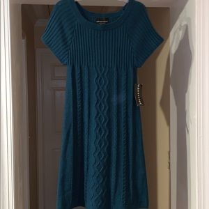Ladies Connected Apparel dress..sweater..M..NWT